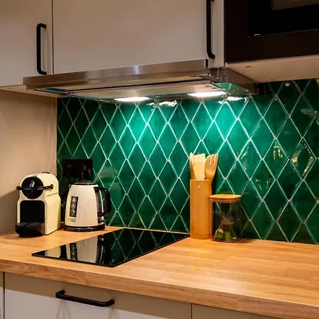 Mn Elegante Apartamento Ideal Para Parejas Seville Exterior photo